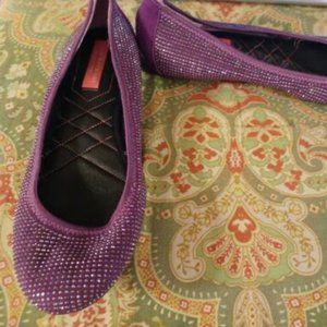 Isaac Mizrahi 6 purple flats shimmery shoes